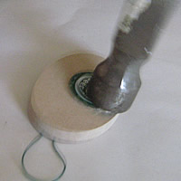 flaterning bottle tops
